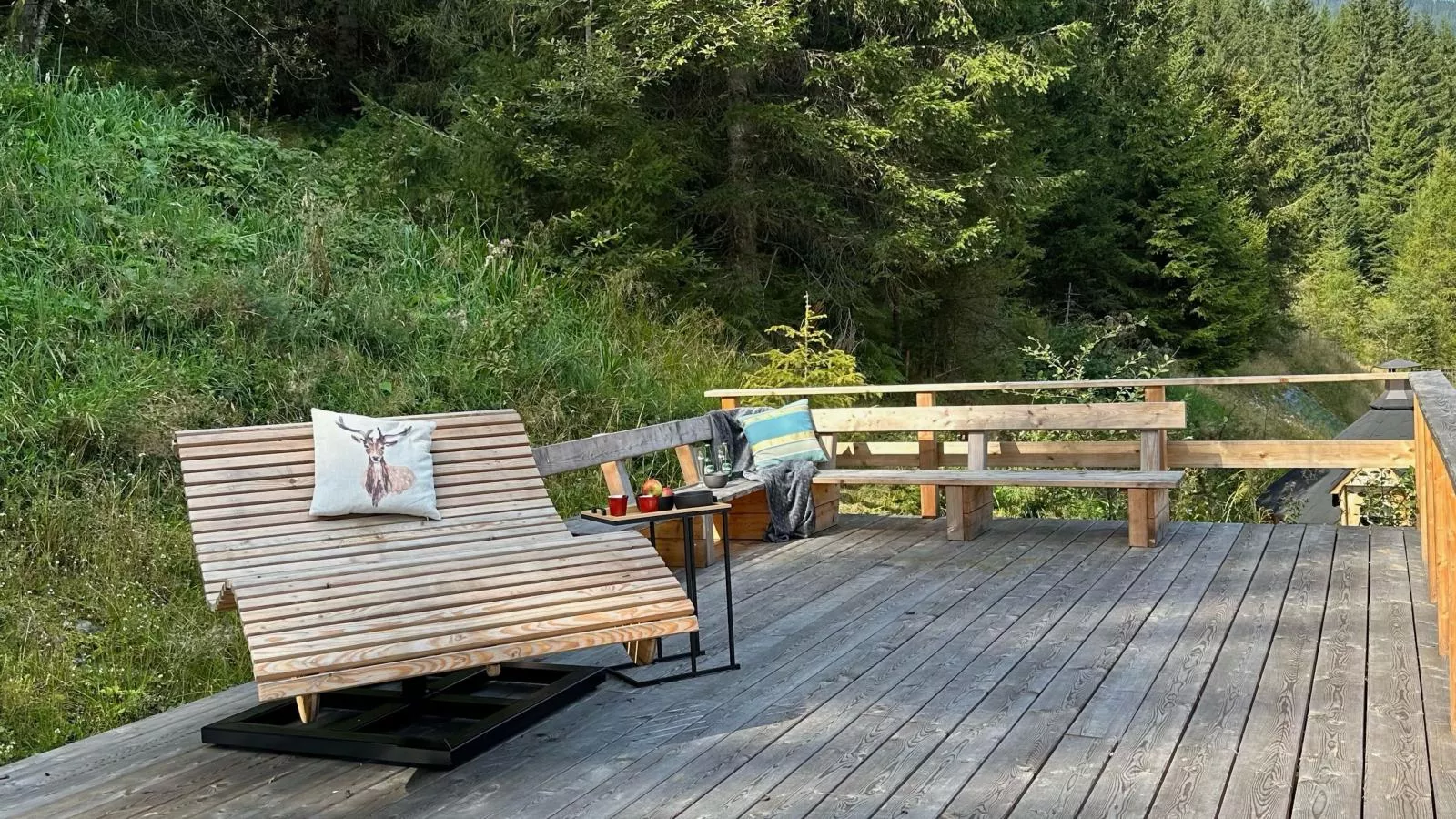 Chalet Hirschblick-Terrace balcony