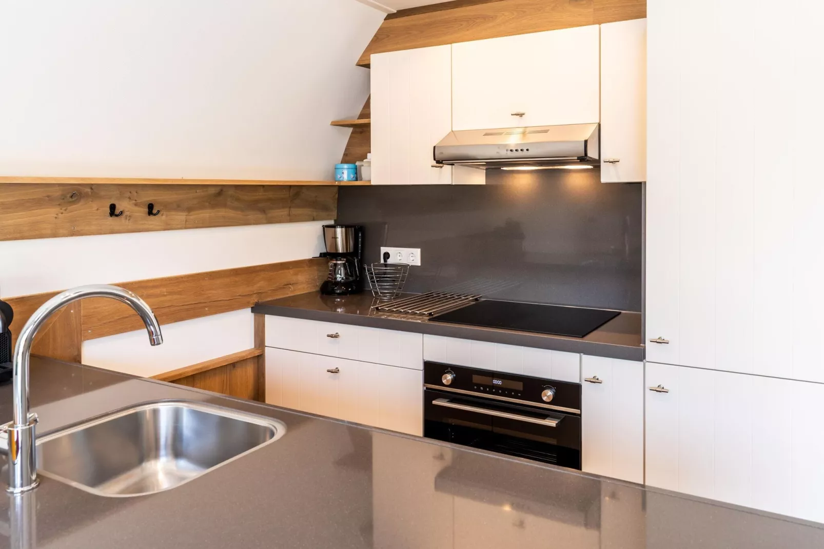 't Landgoed Baars 1-Kitchen