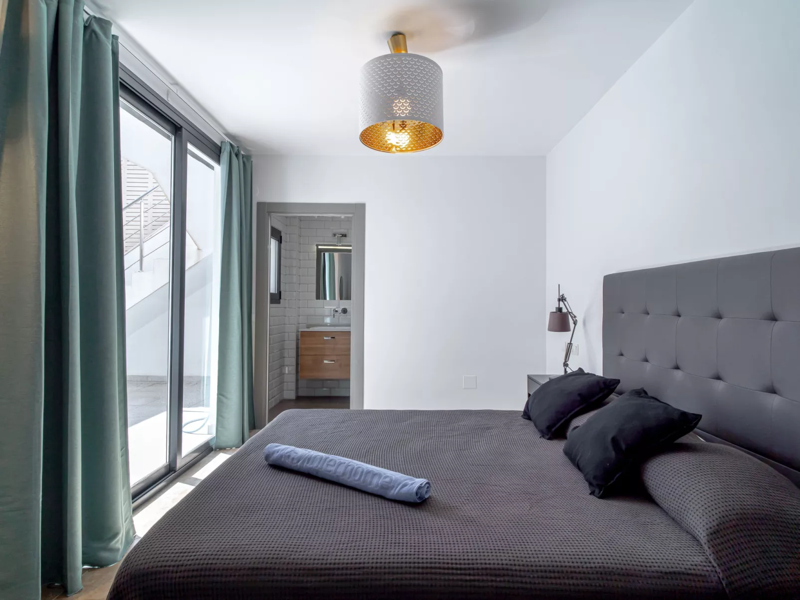 Aldea-Inside