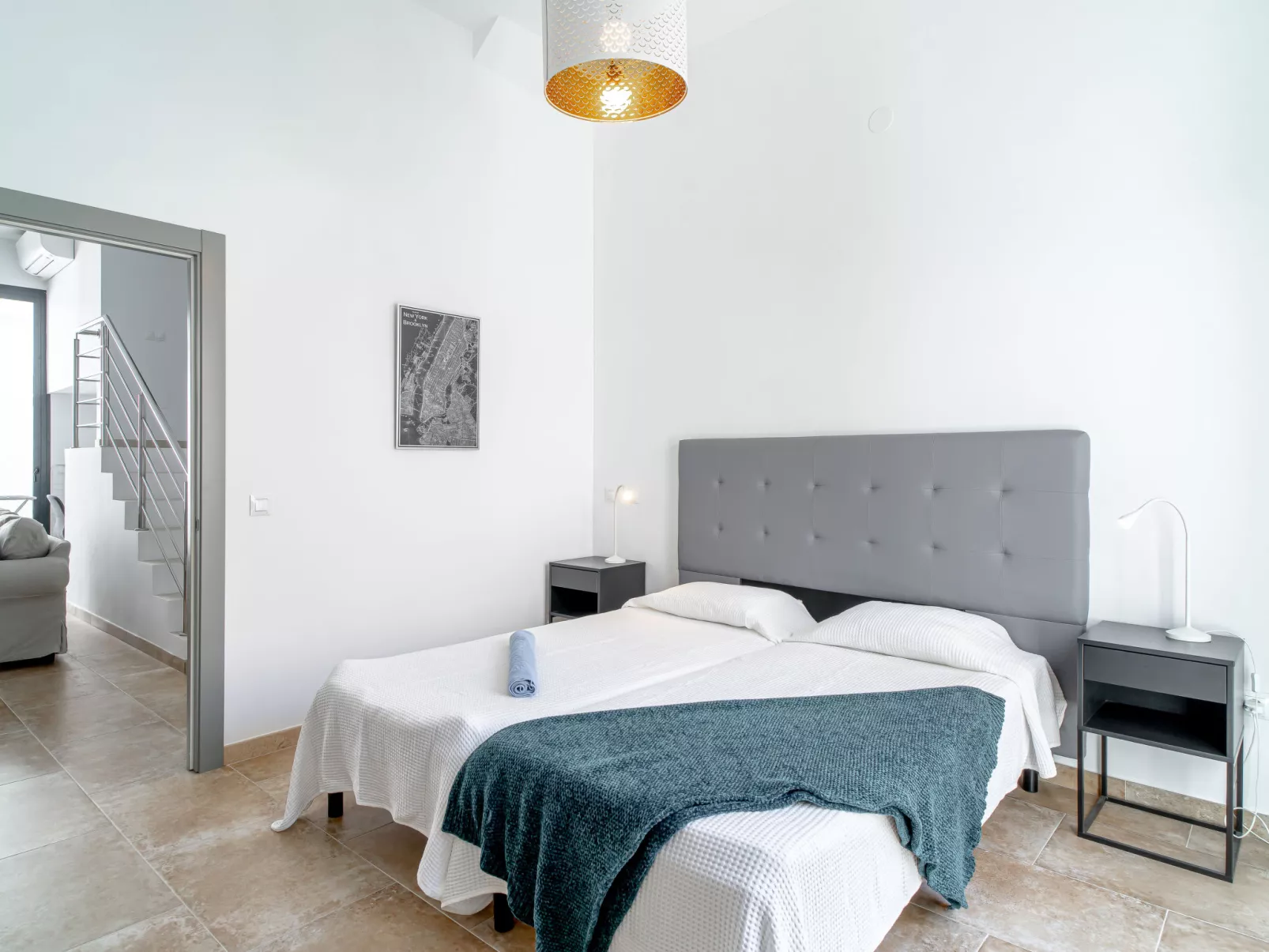 Aldea-Inside