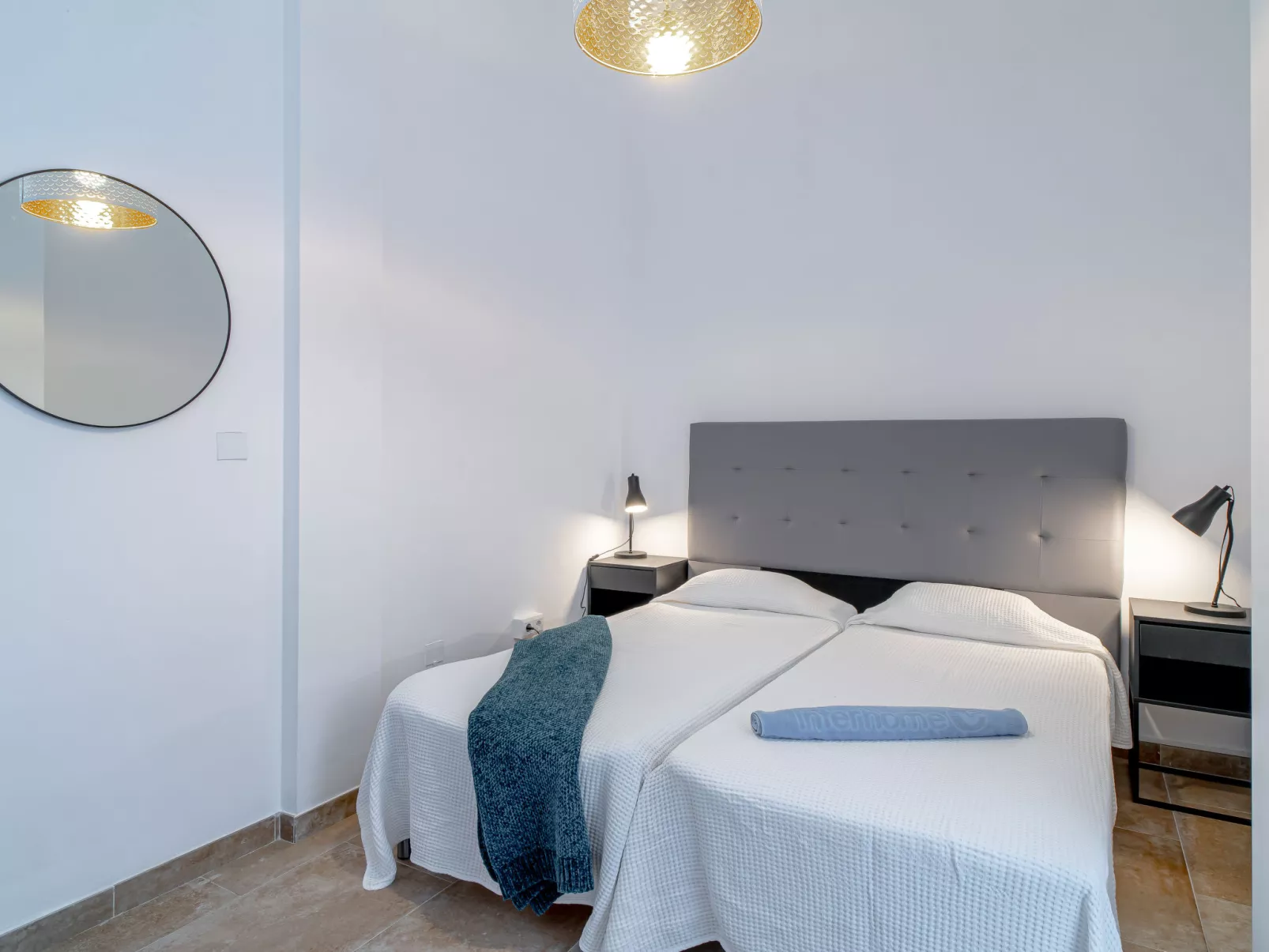 Aldea-Inside