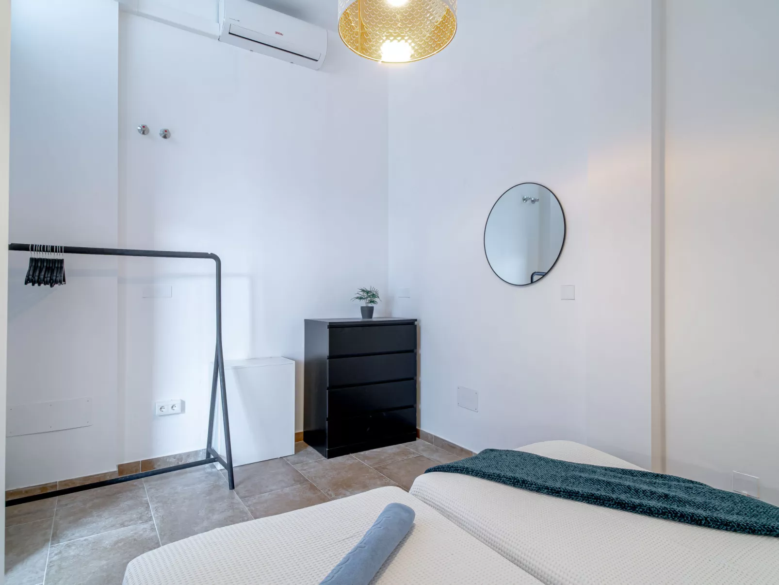Aldea-Inside