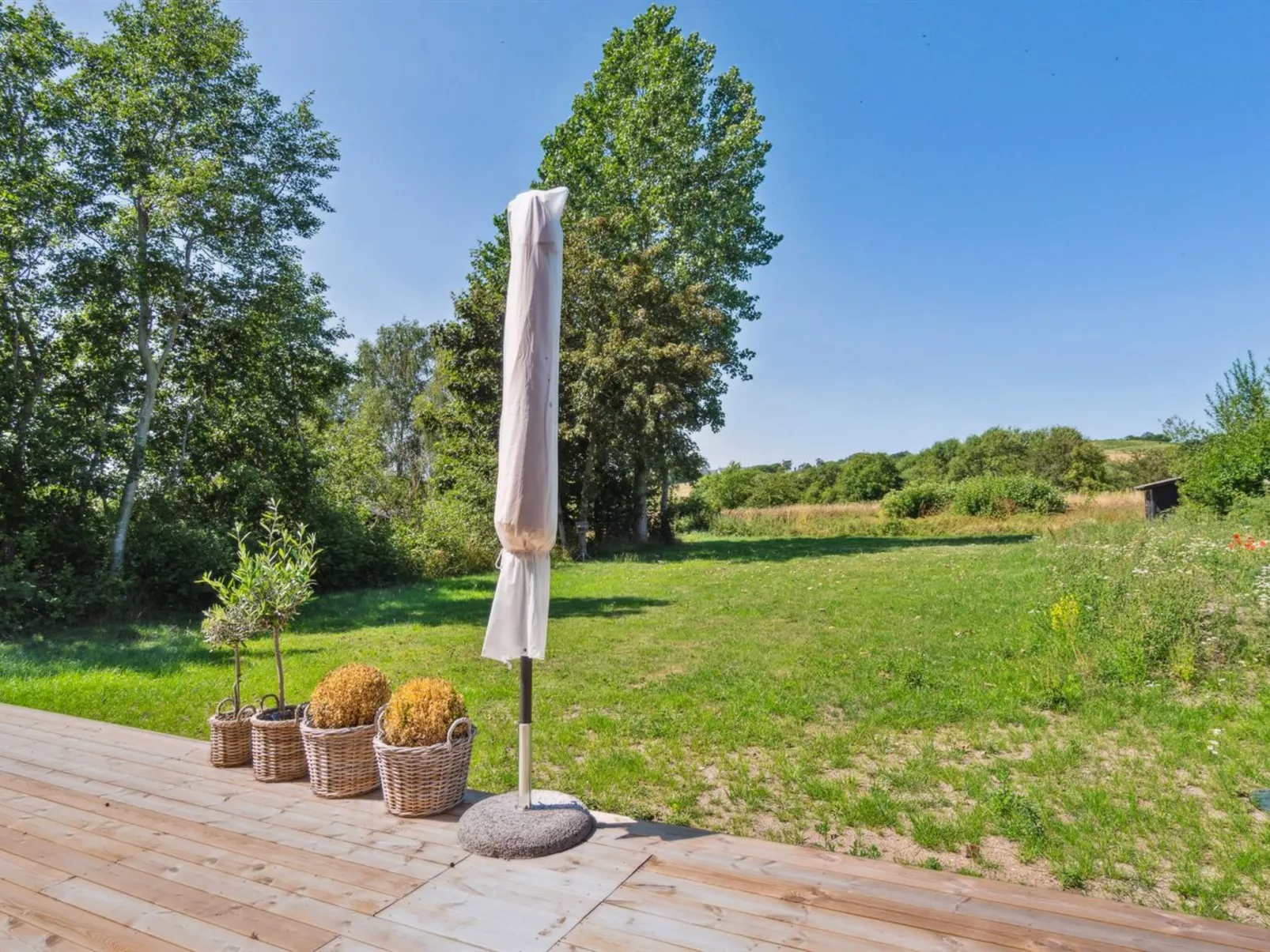 "Sys" - 150m from the sea-Inside
