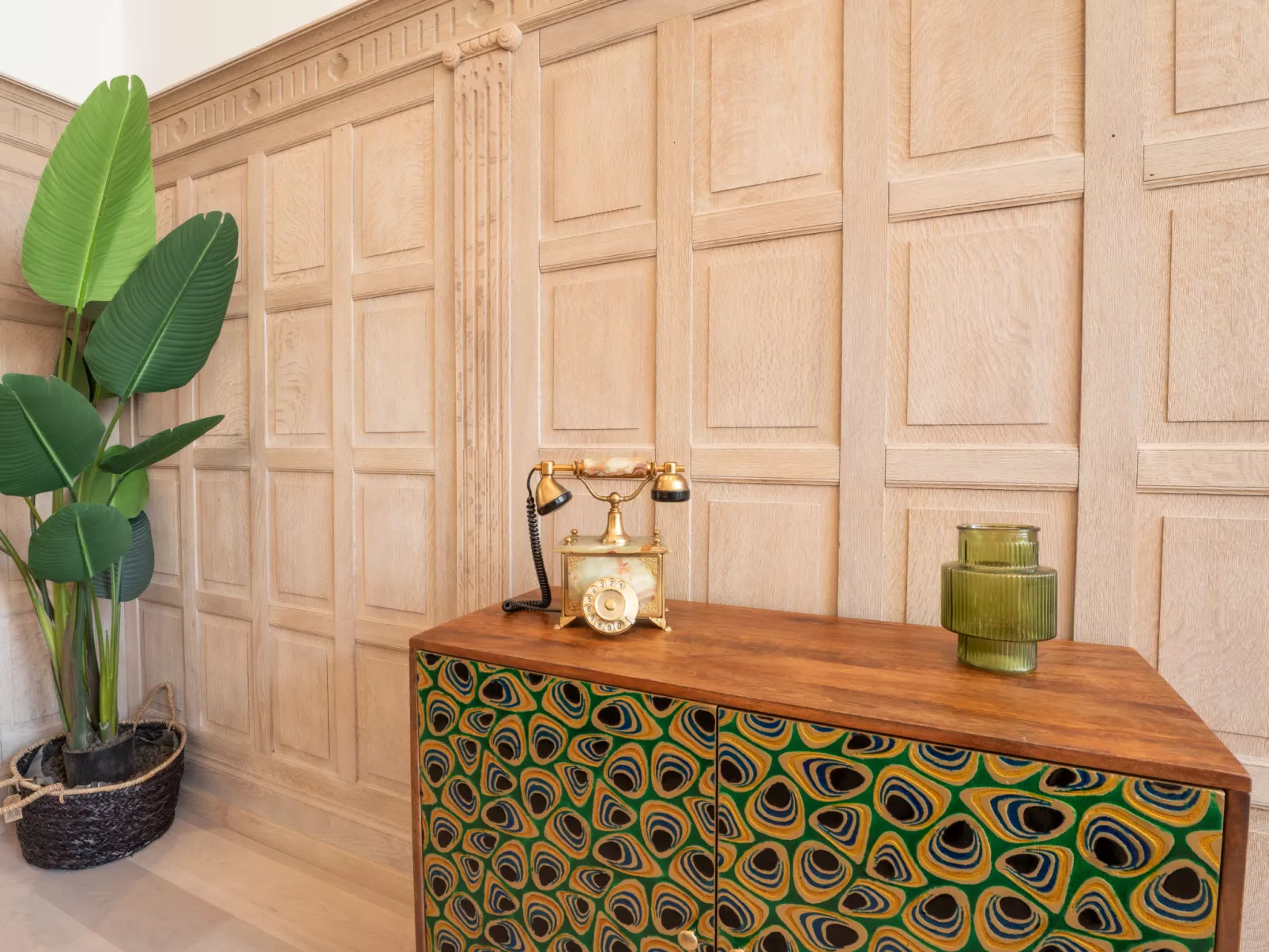 Historical and spacious "La Tourelle I"-Dedans