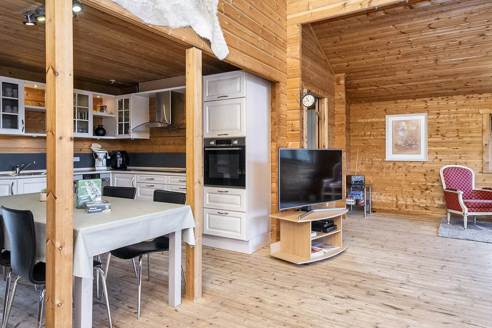 8 person holiday home in Ringkøbing-Indoor