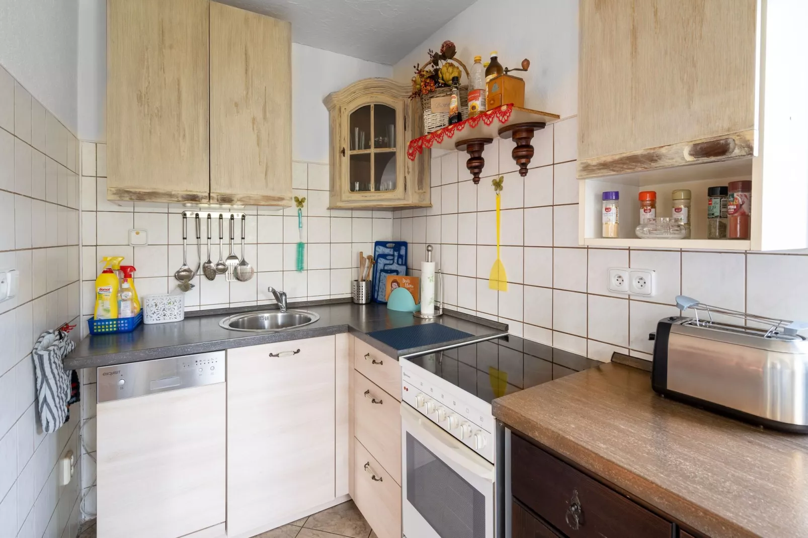 Jagdschloß Klingenthal / Graslitz-Kitchen