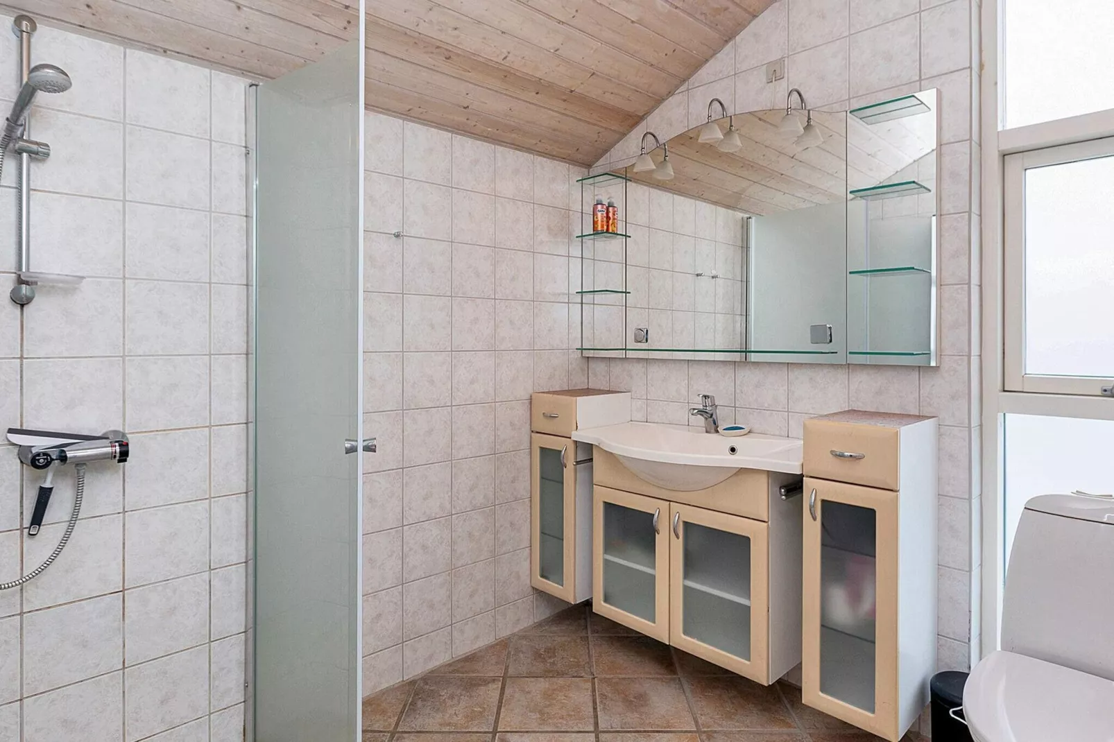 4 person holiday home in Vinderup-By Traum-Indoor