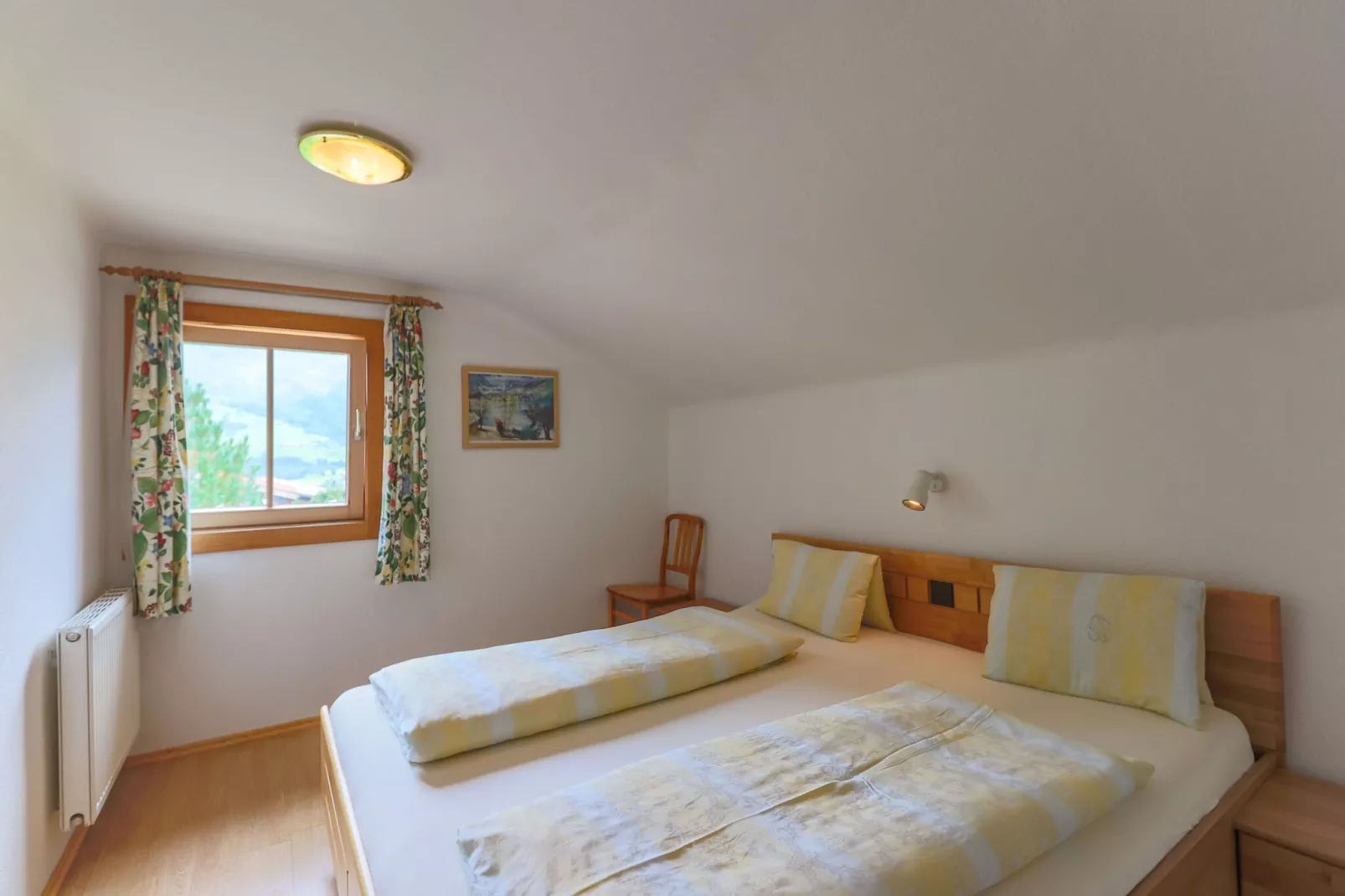 Bernsteiner-Bedroom
