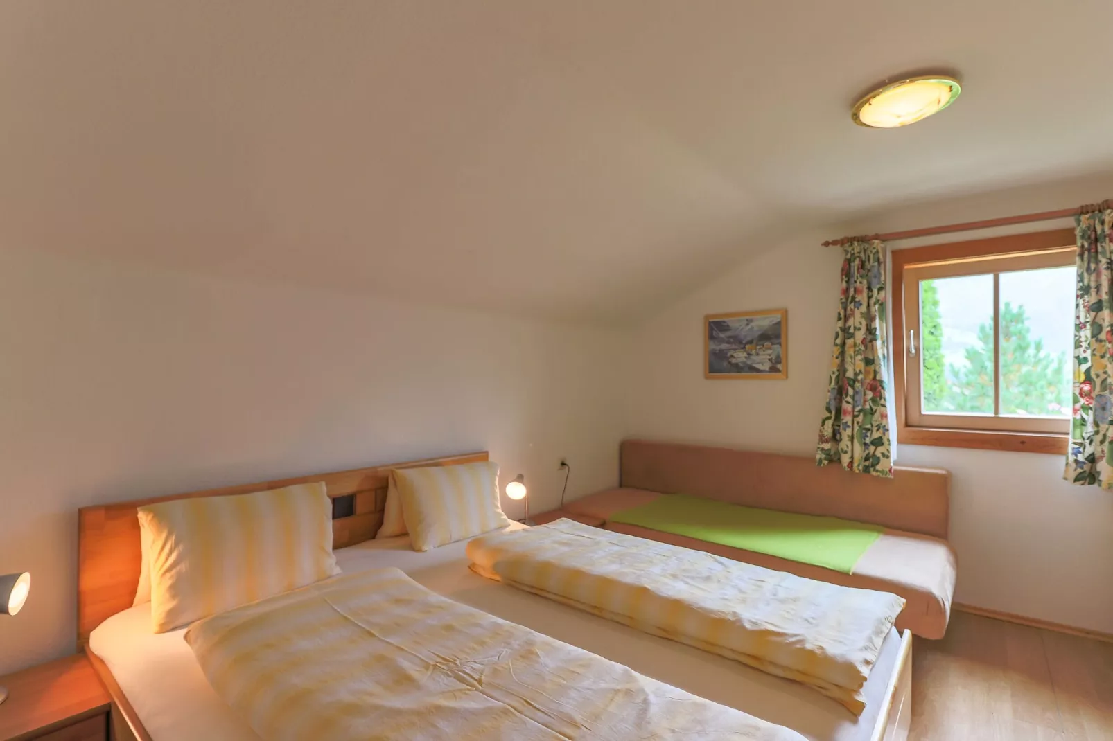 Bernsteiner-Bedroom