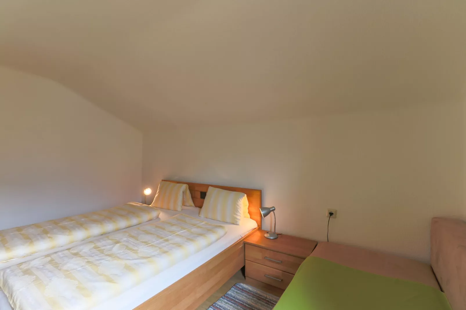 Bernsteiner-Bedroom