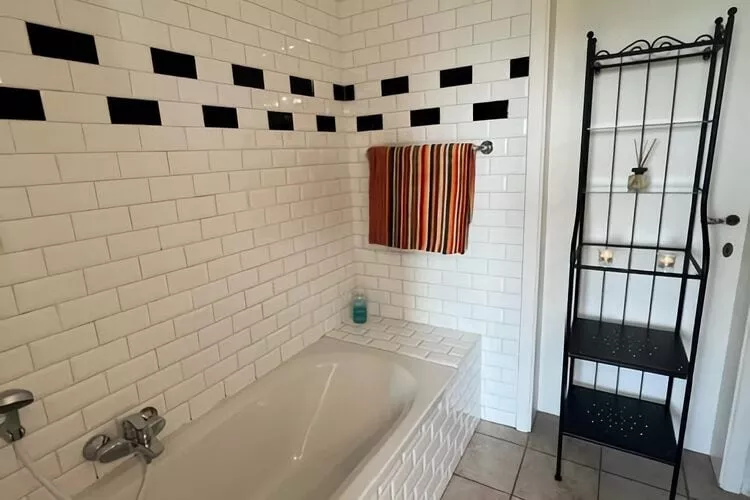 La Boiselée-Bathroom