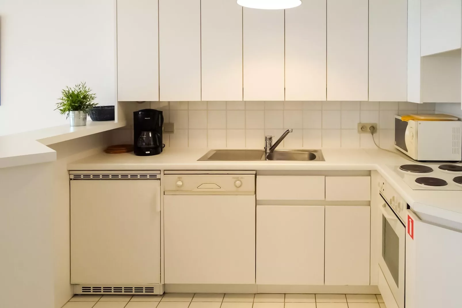 SCORPIO B 1004-Kitchen