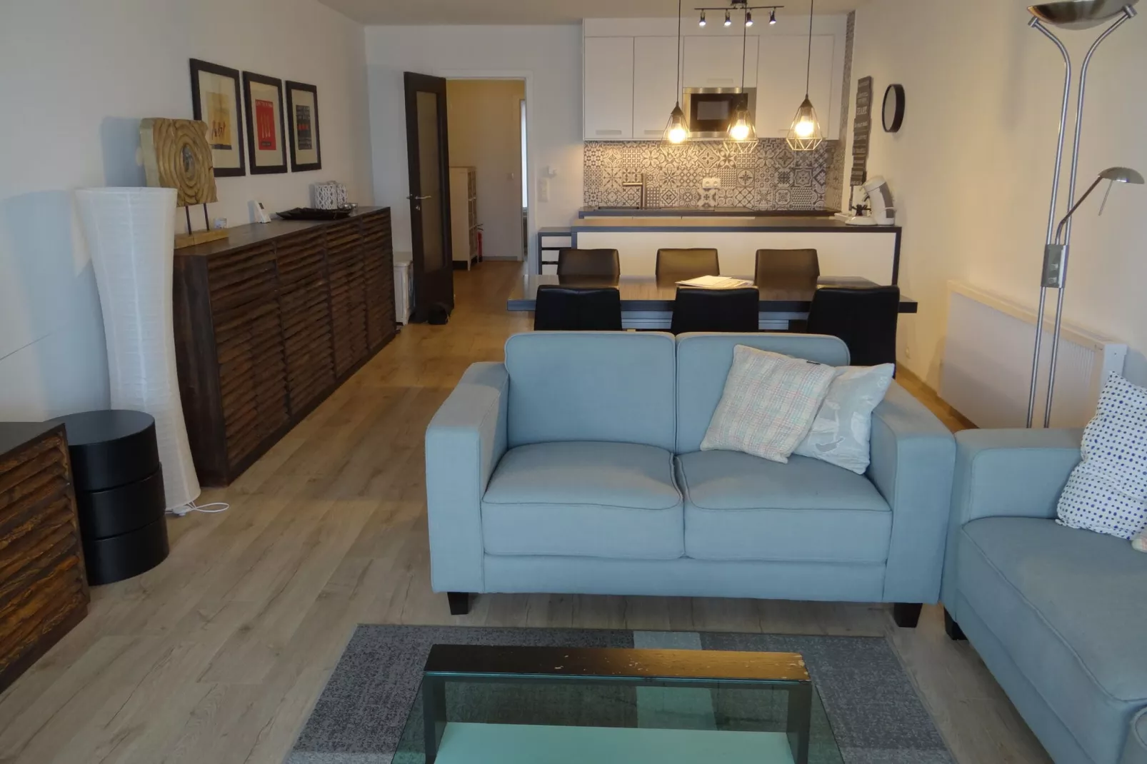 MAYA 801-Living room
