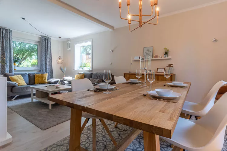 Kalle-Dining room