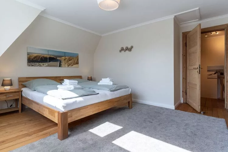 Kalle-Bedroom