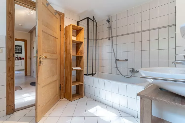 Kalle-Bathroom