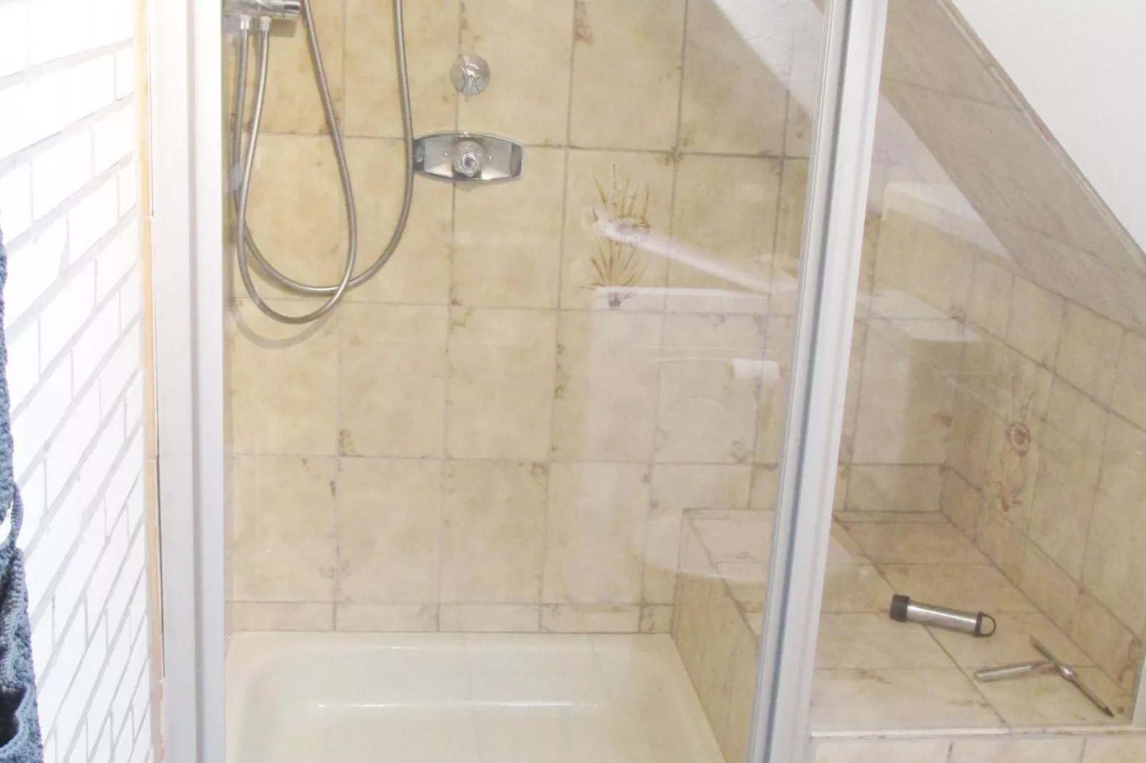Ferienwohnung in Dornum-Bathroom