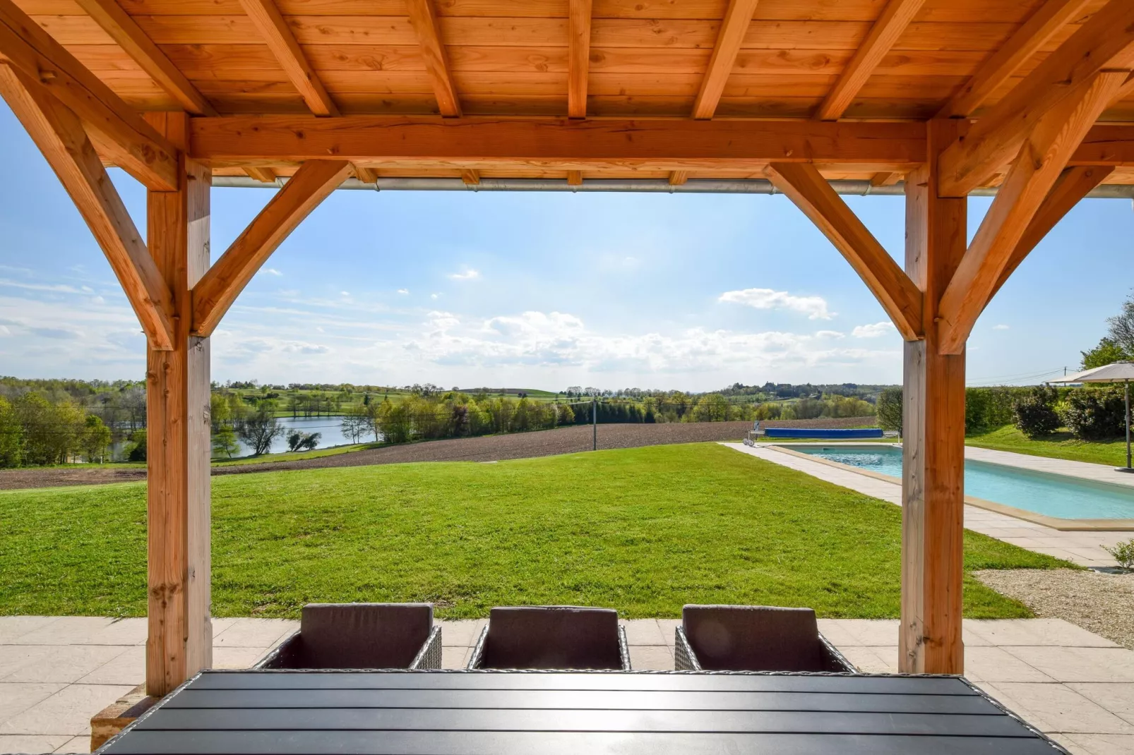 La Dorioterie-Terrace balcony
