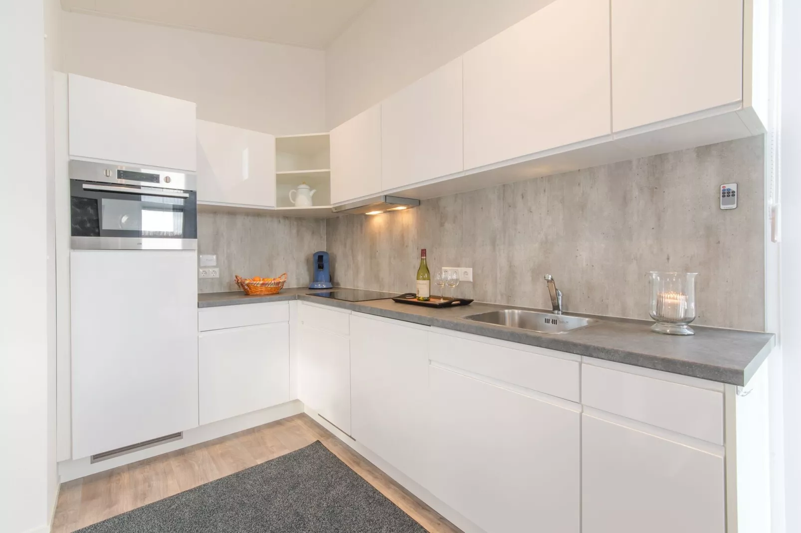 Water Resort Oosterschelde 38-Kitchen