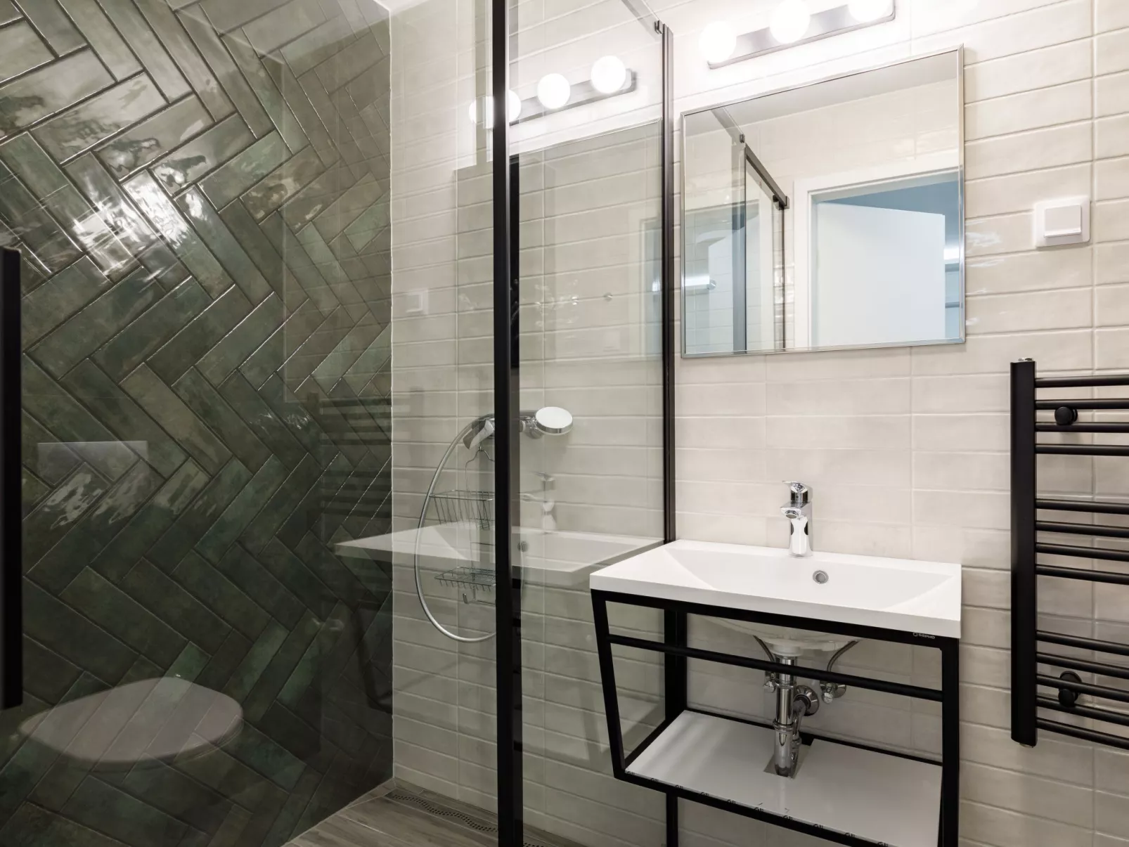 Park Residence 12-Inside