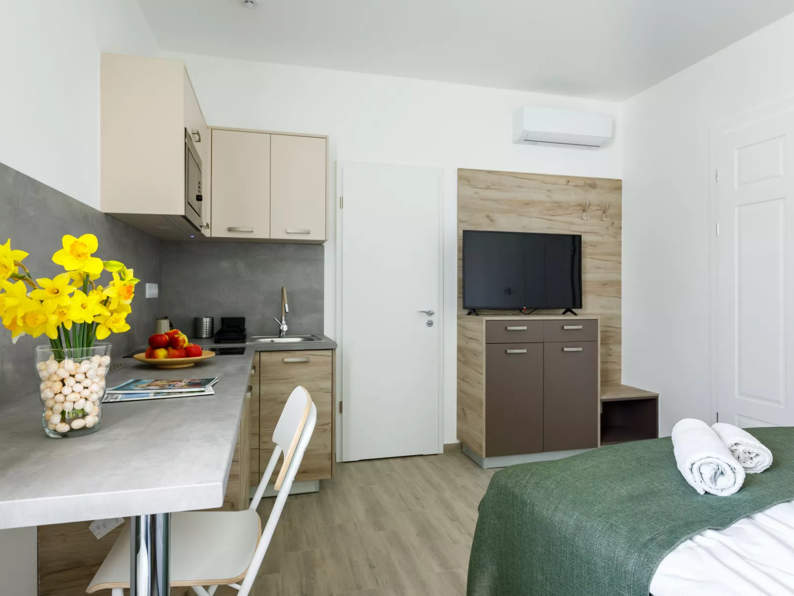 Park Residence 12-Inside