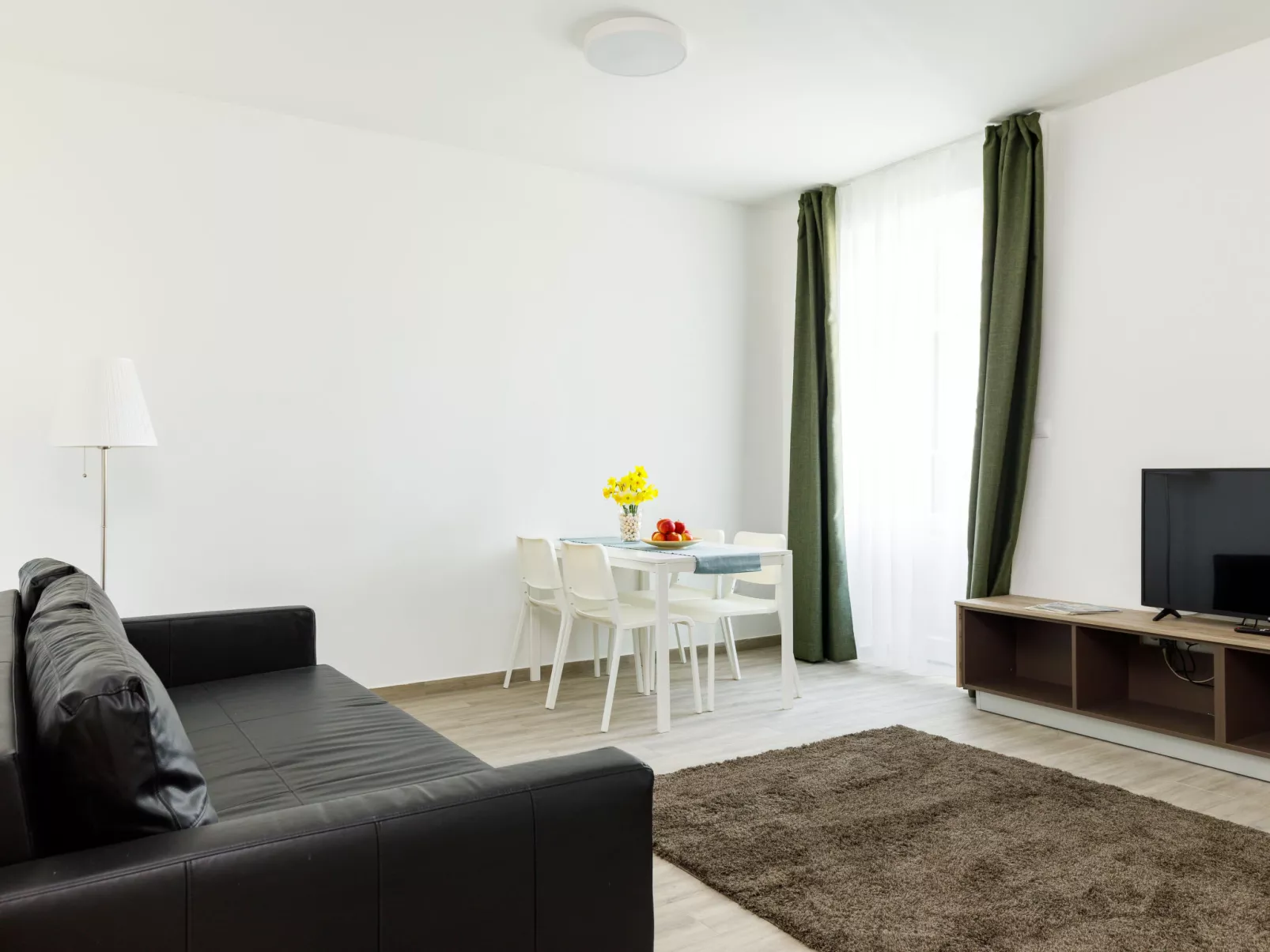 Park Residence 12-Inside