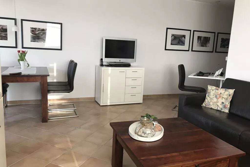 137768-Living room