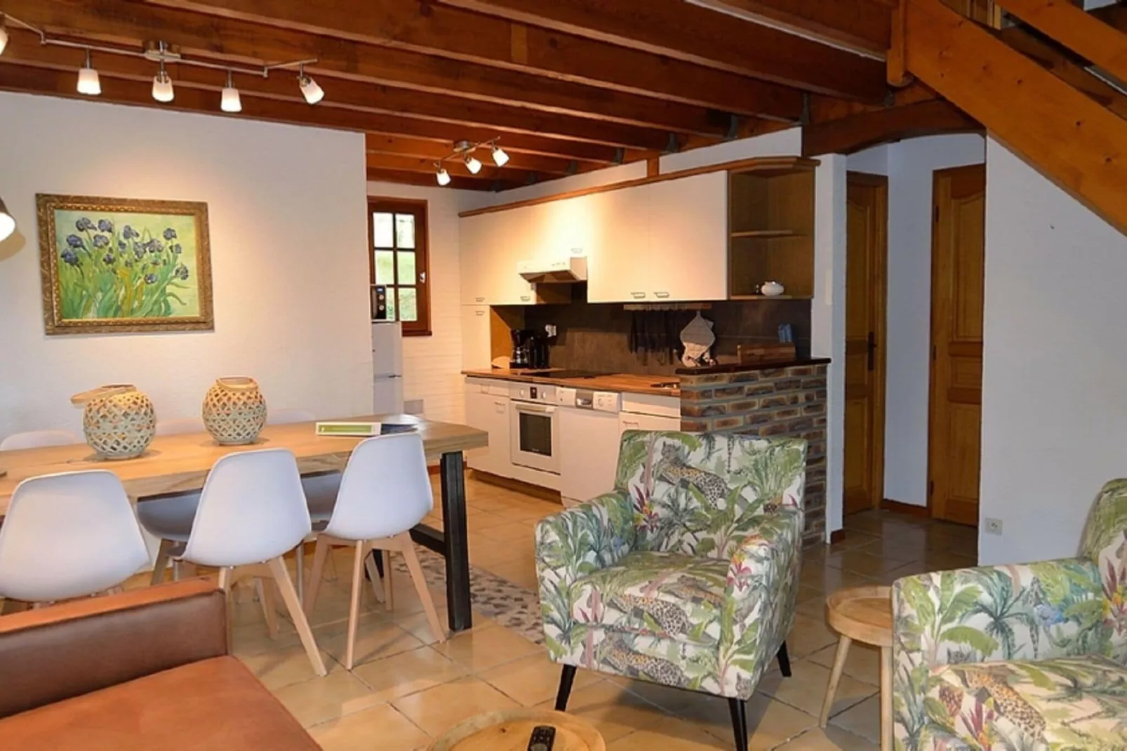 Les Frênes-Dining room