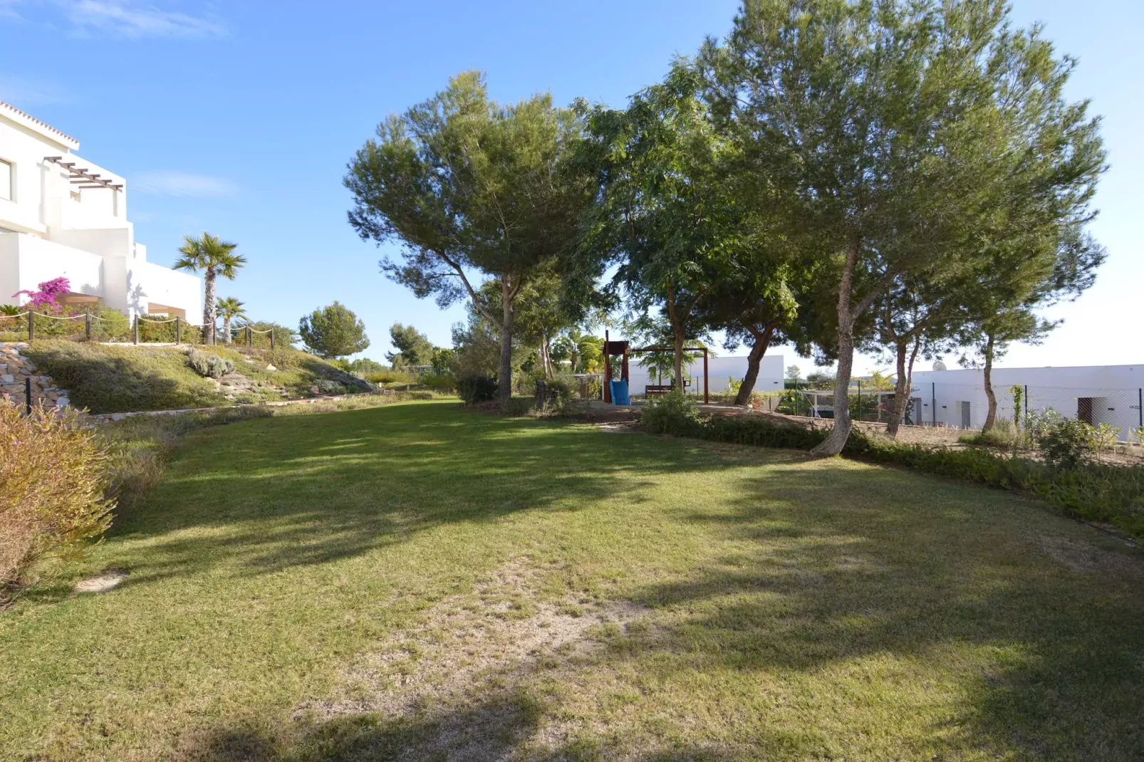 Apartamento  Tipuana-Gardens summer