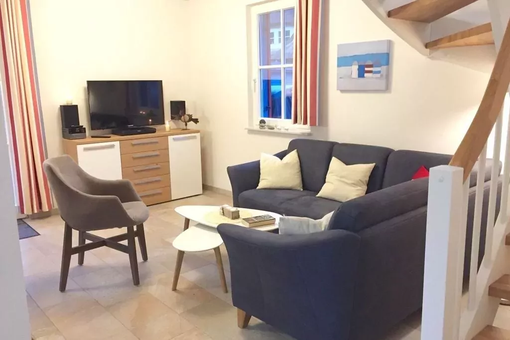 135377-Living room