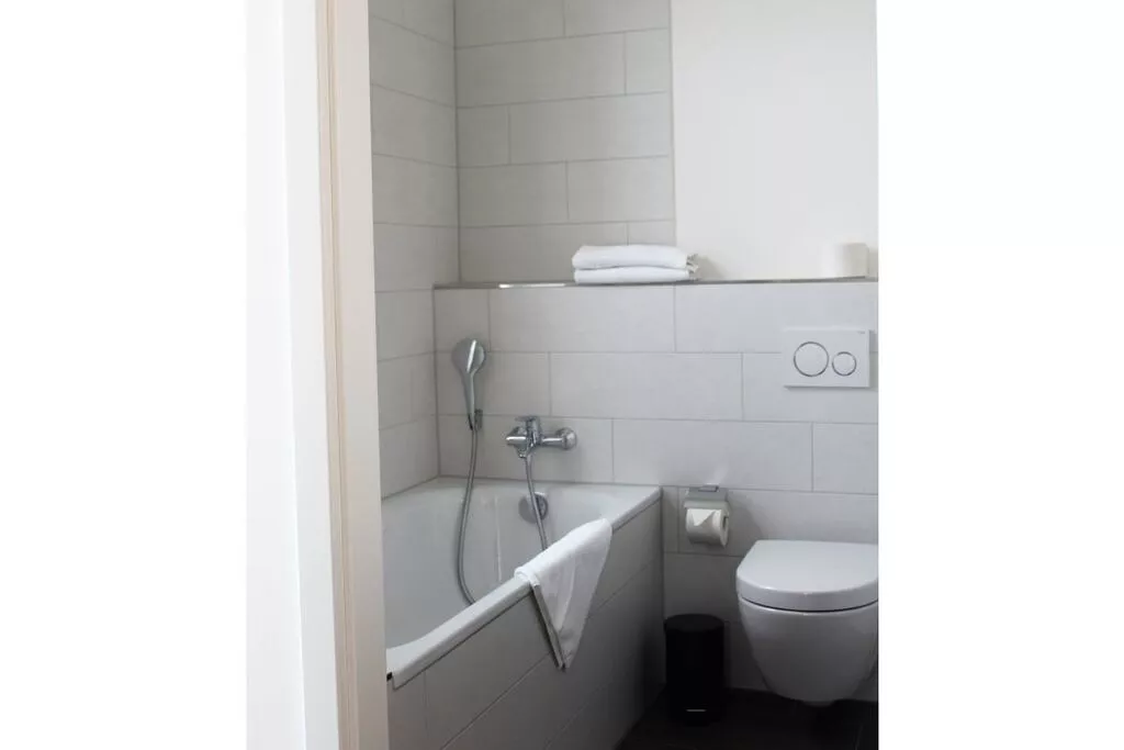 148409-Bathroom