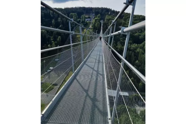 275990-Nicht getaggt