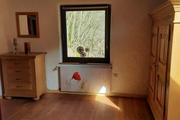 298102-Bedroom