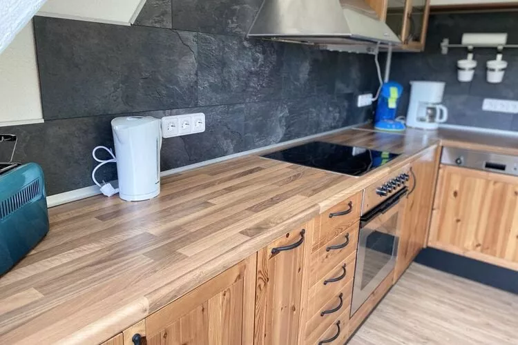 296702-Kitchen