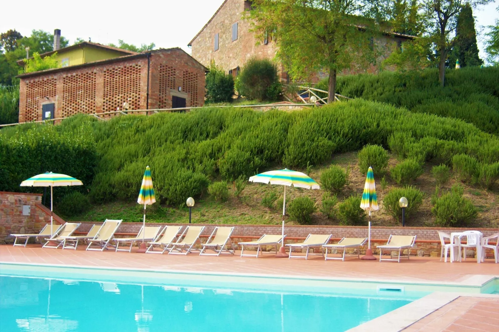Il Poggiale-apt 9-Exterior summer