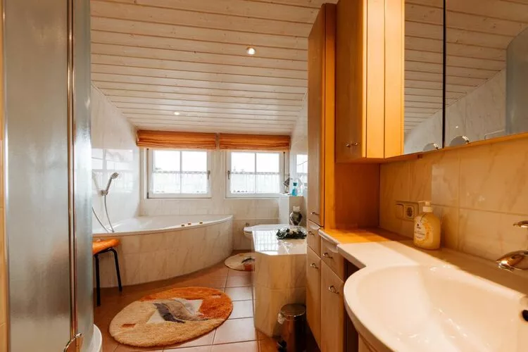 277681-Bathroom