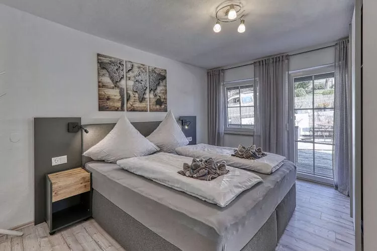 292667-Schlafzimmer