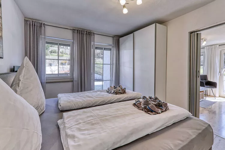 292667-Schlafzimmer