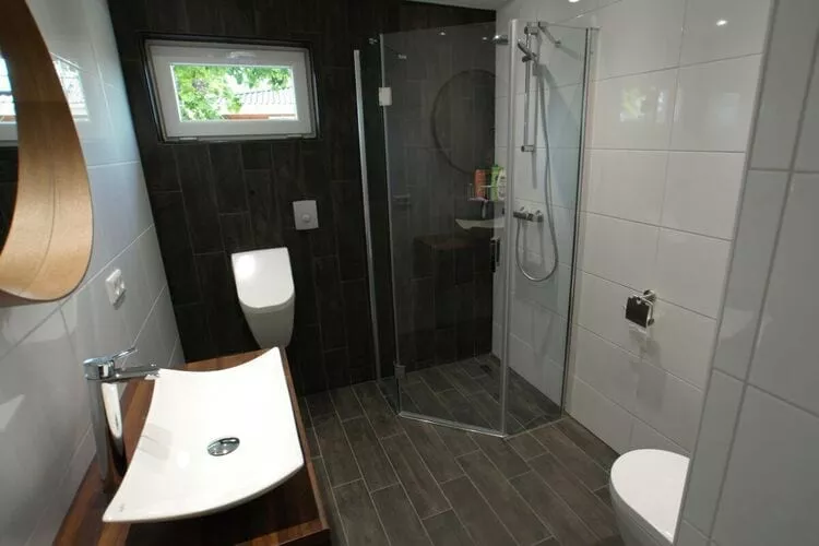 298239-Badezimmer