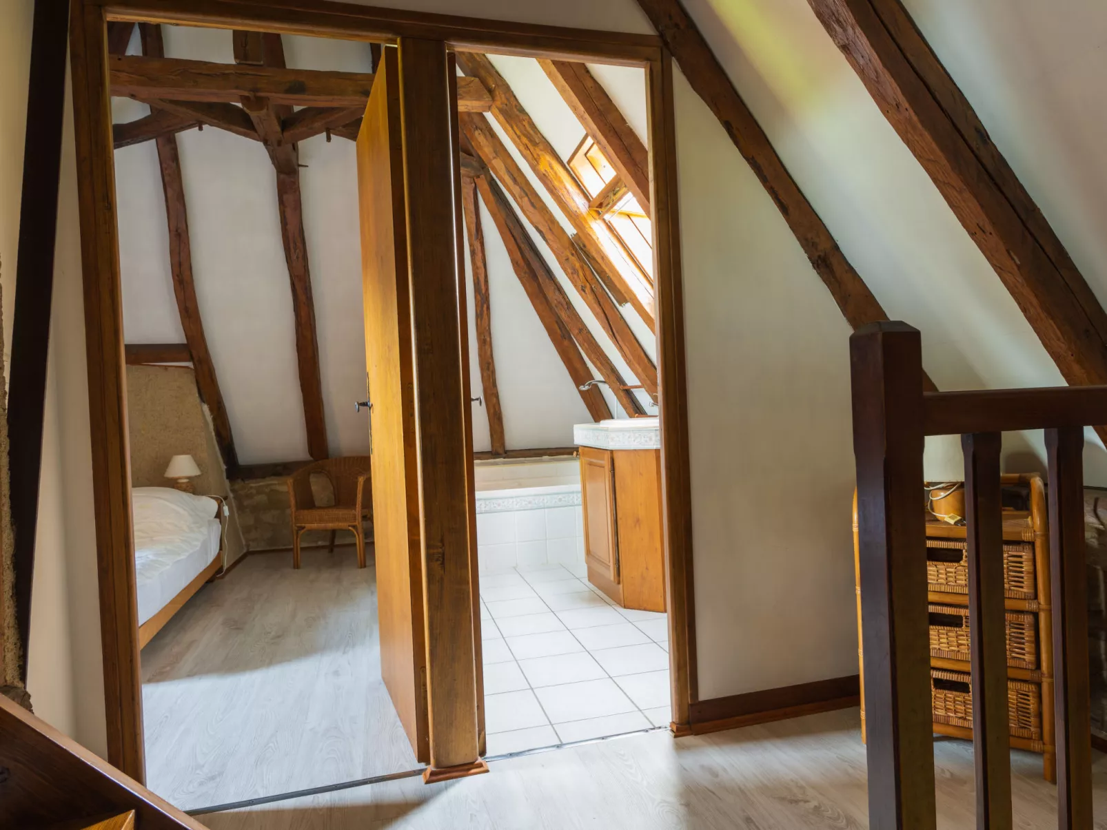 Le Moulin-Inside