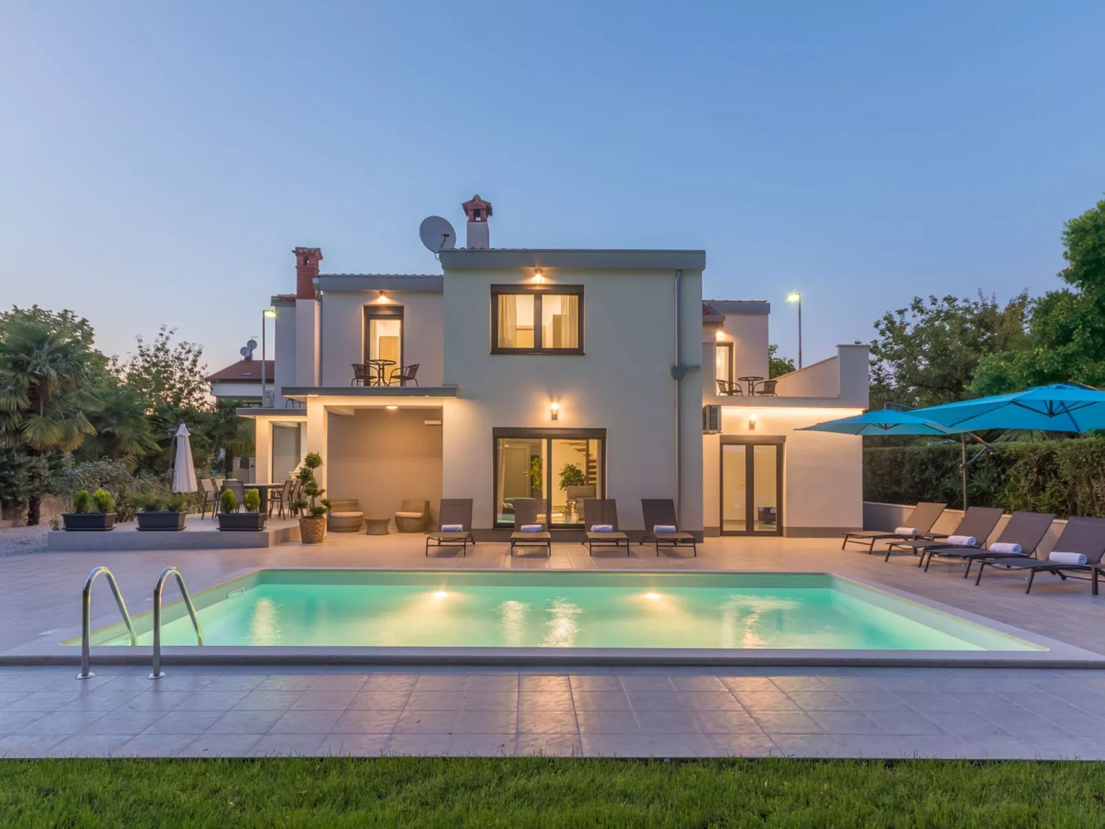Villa Romina-Draußen