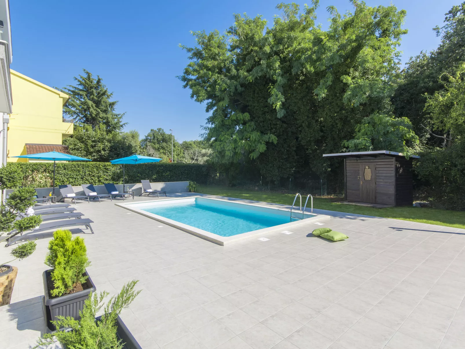 Villa Romina-Draußen