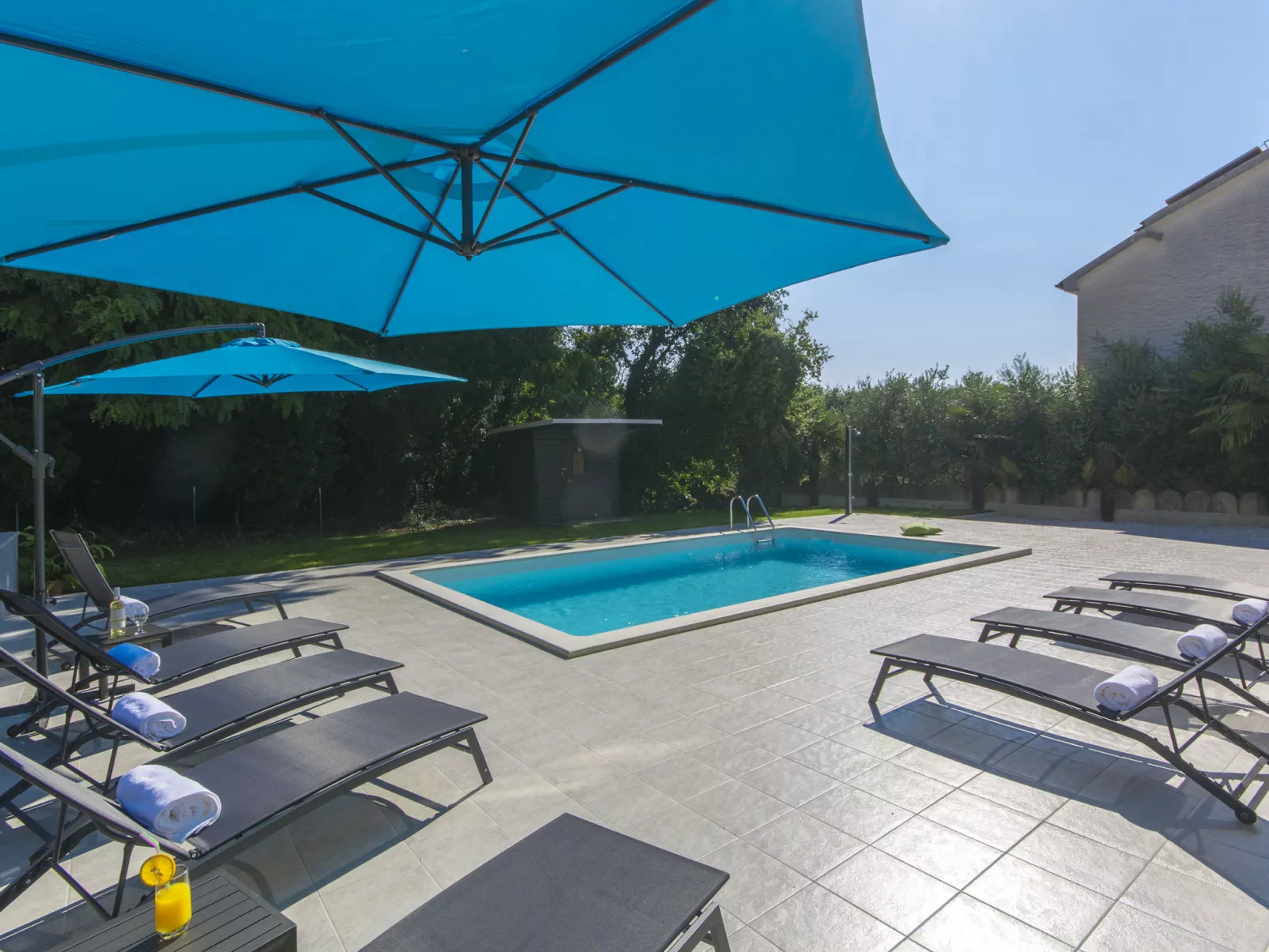 Villa Romina-Draußen
