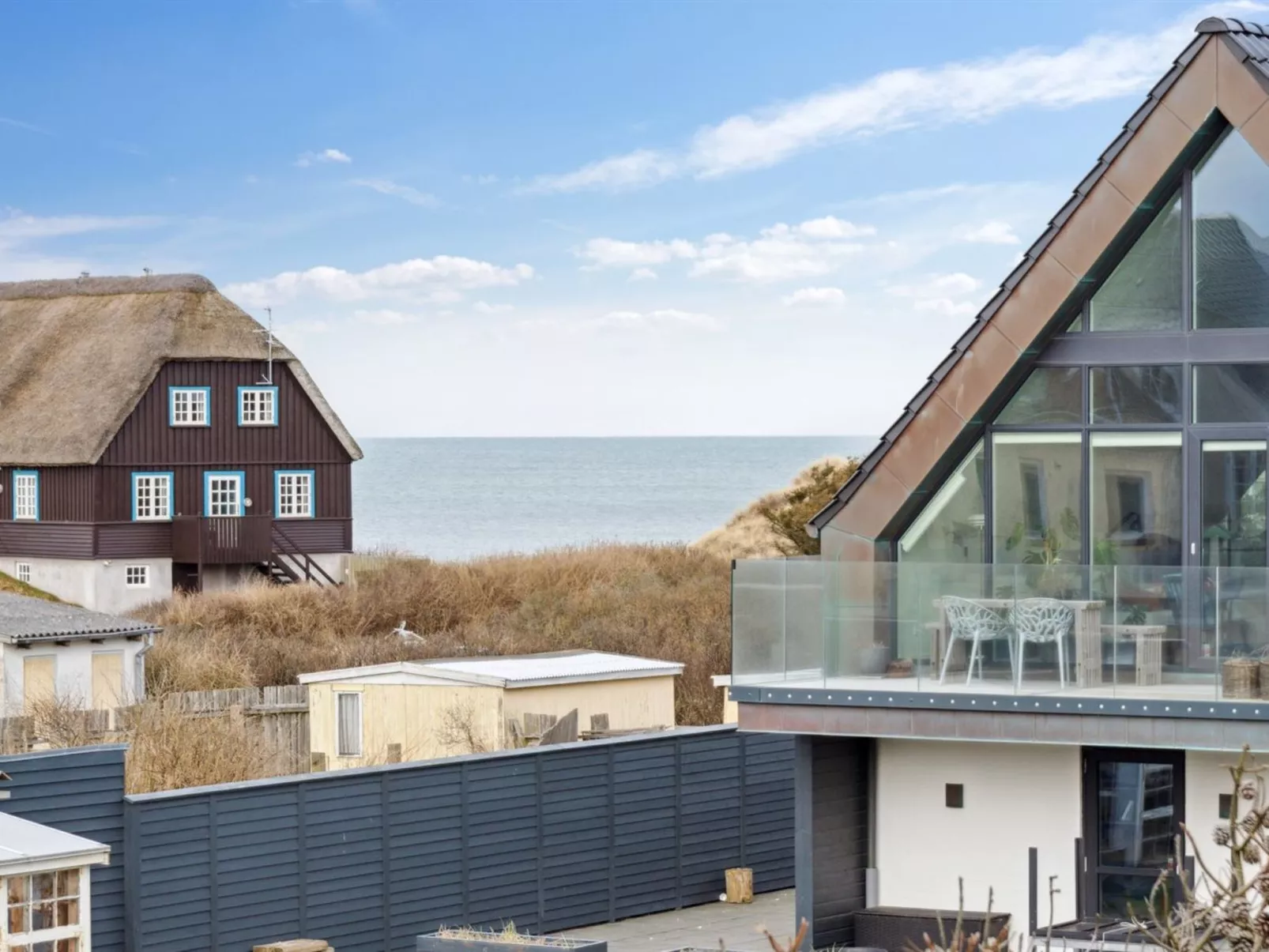 "Birtir" - 200m from the sea-Inside