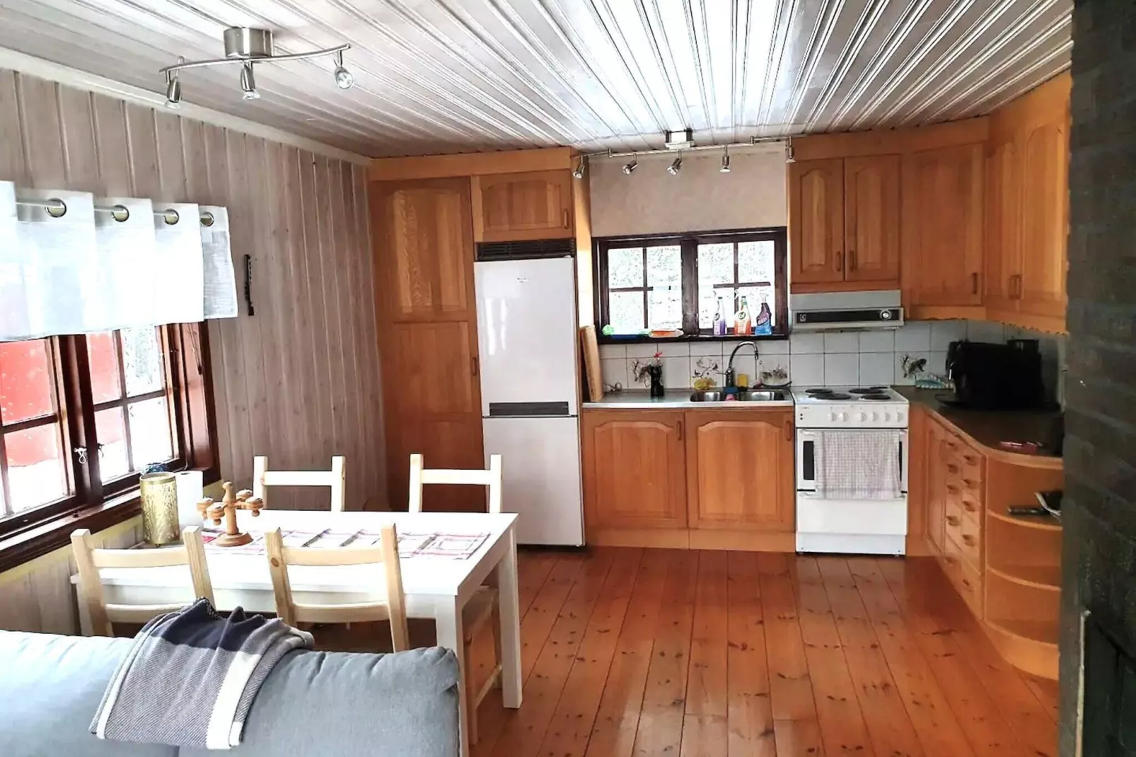 5 person holiday home in JÄDRAÅS-By Traum-Indoor