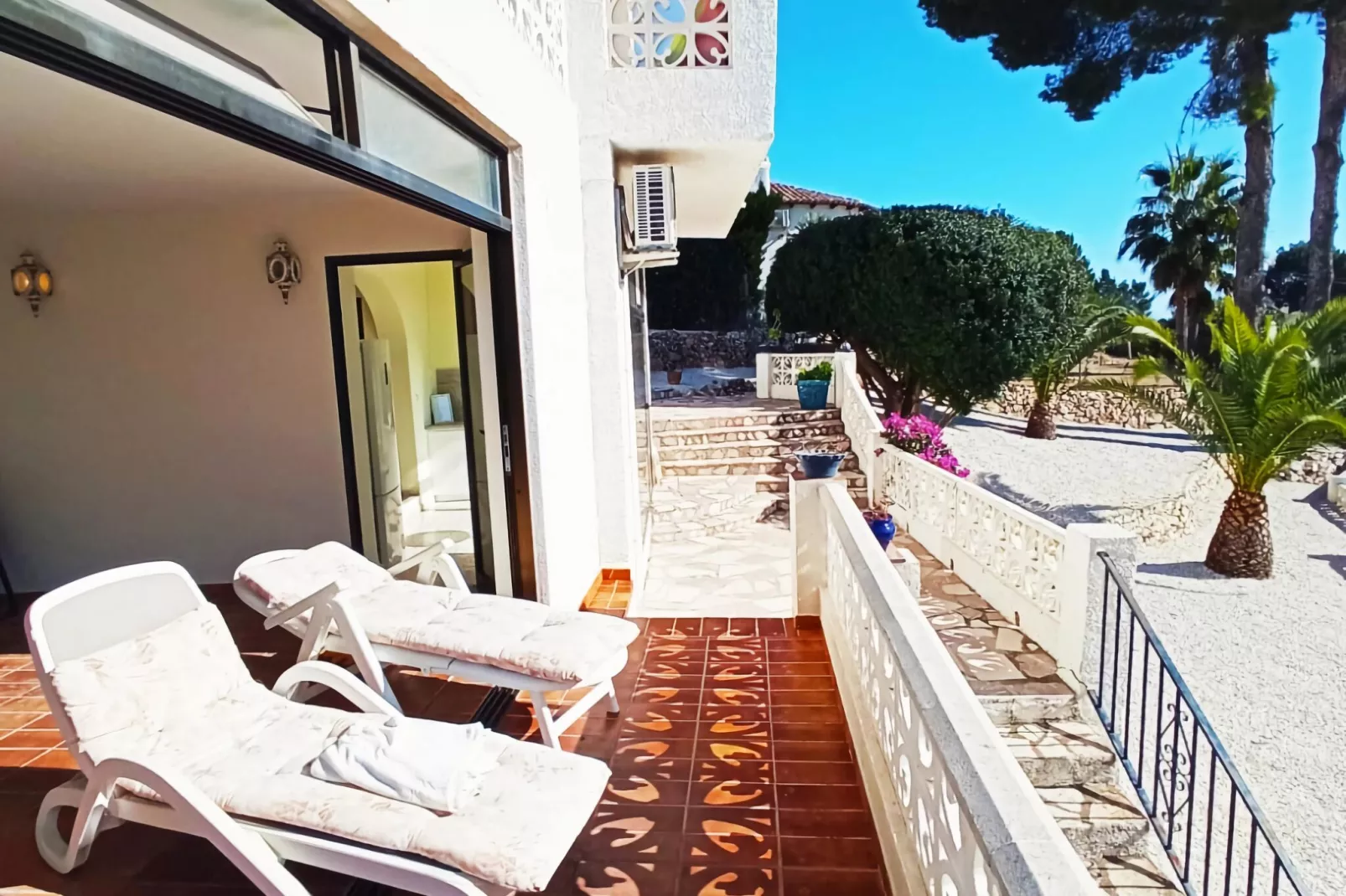 La Serella-Terrace balcony
