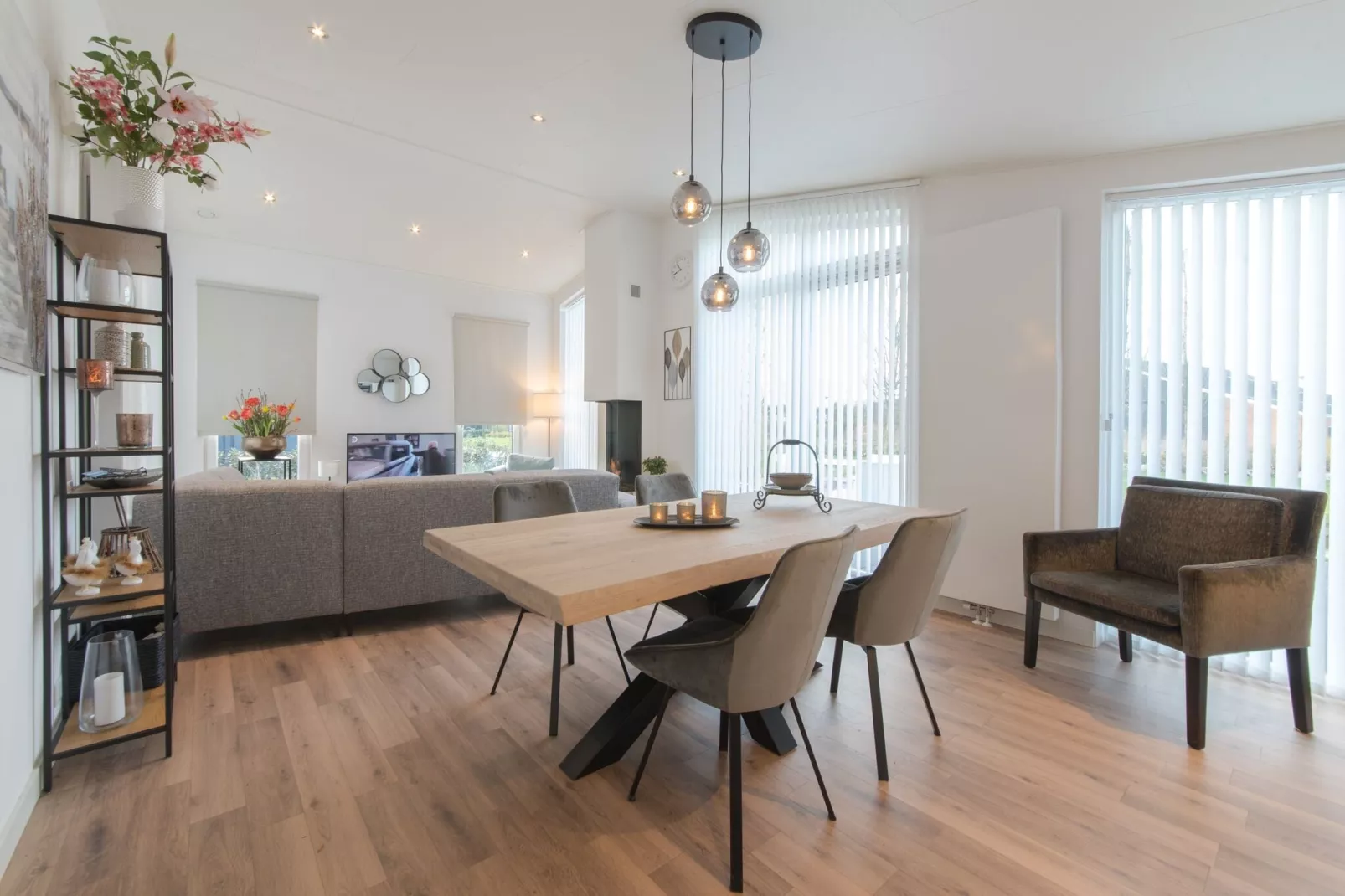 Water Resort Oosterschelde 76-Living room
