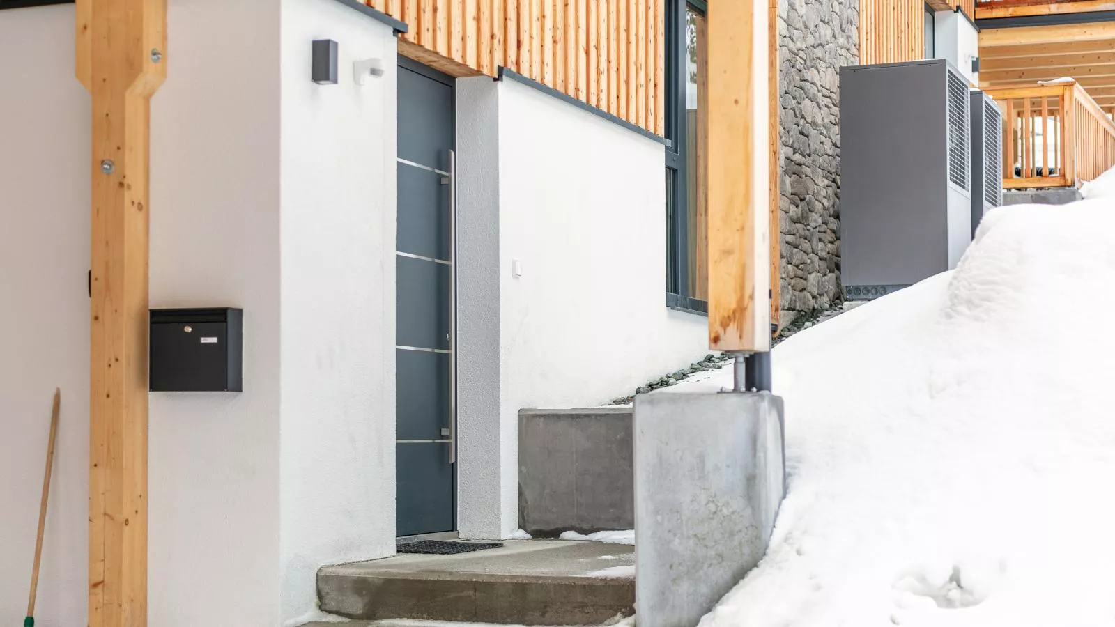 Alpinchique 3 Mountain Chalet-Outdoor