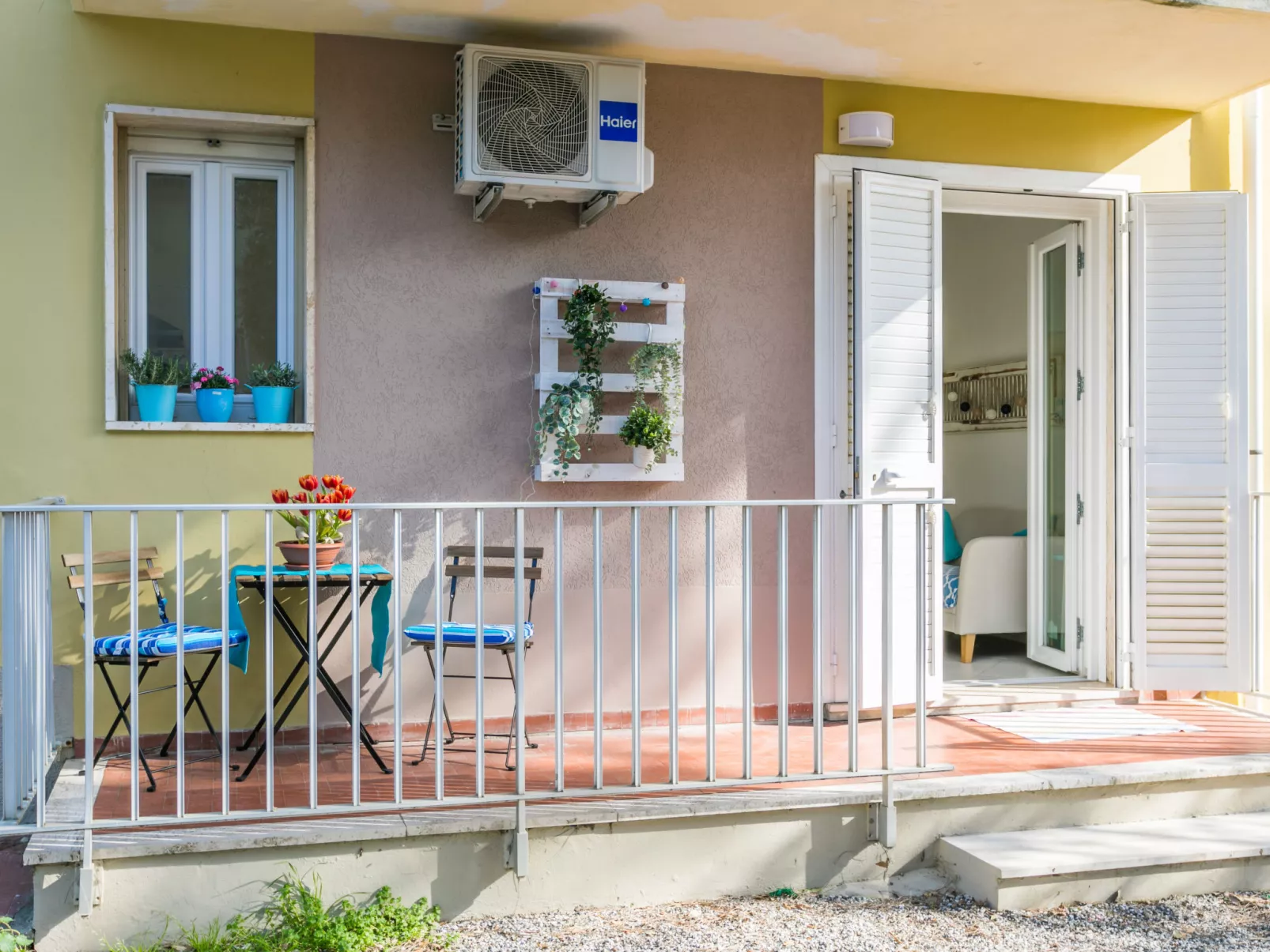 Casa e mare-Outside