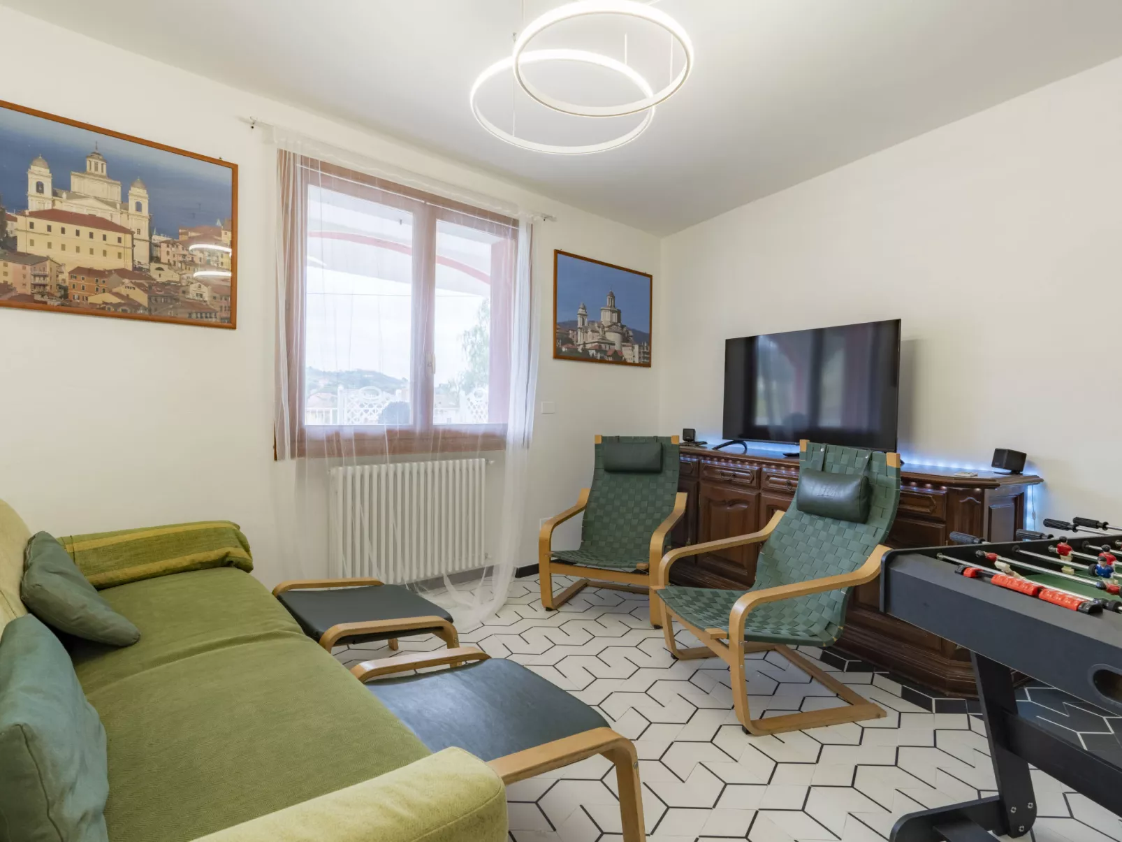Il Portico-Inside